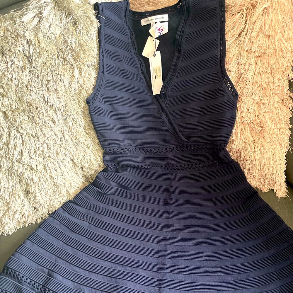 Navy blue knitted mini dress
